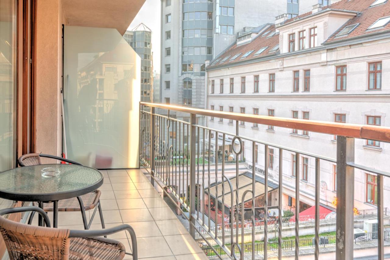 Central Capital Apartments Budapeşte Dış mekan fotoğraf